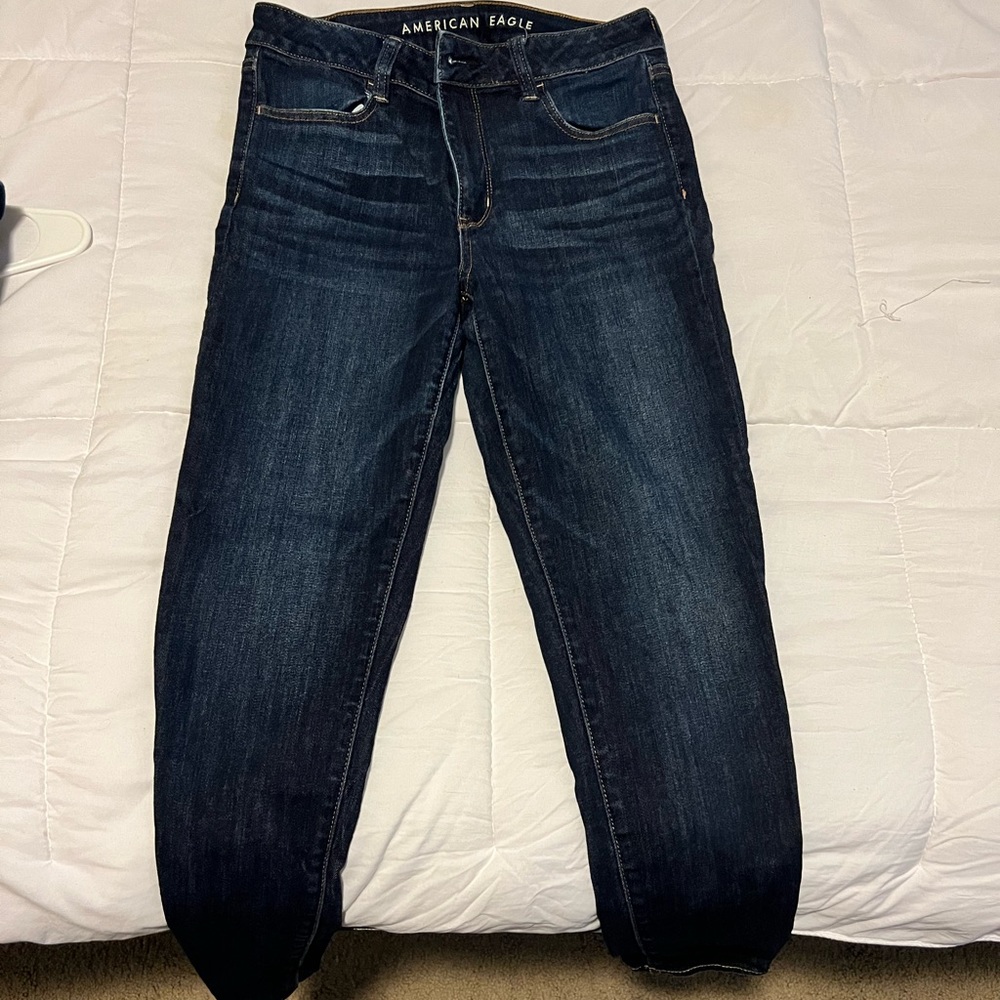 American Eagle dark wash Hi-Rise Jegging Size 10